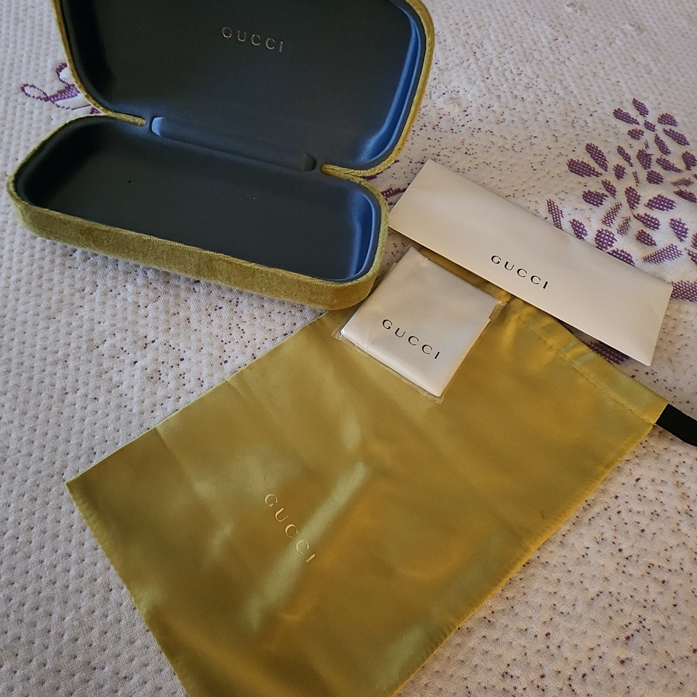 Gucci Gold and Blue Sunglasses Case Set